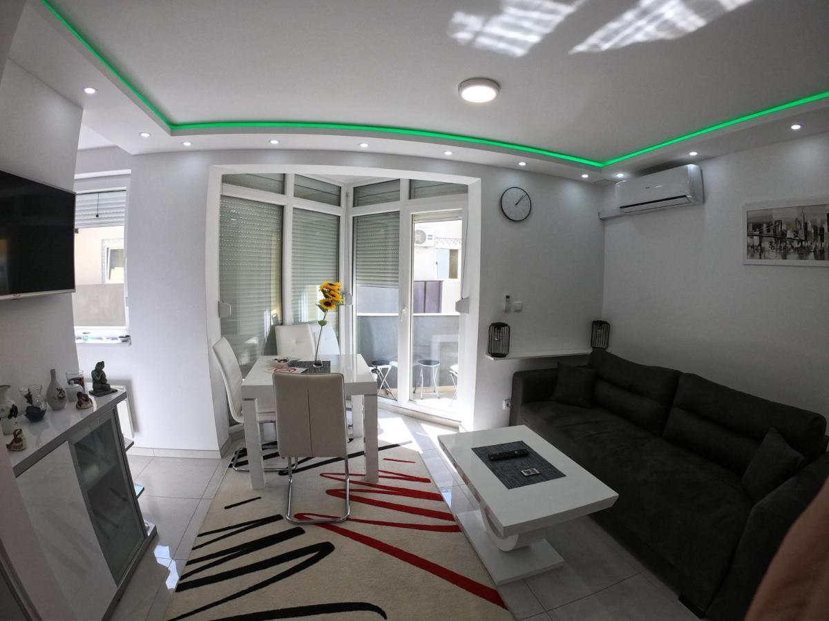Apartmani K&V Veliko Gradište Eksteriør bilde