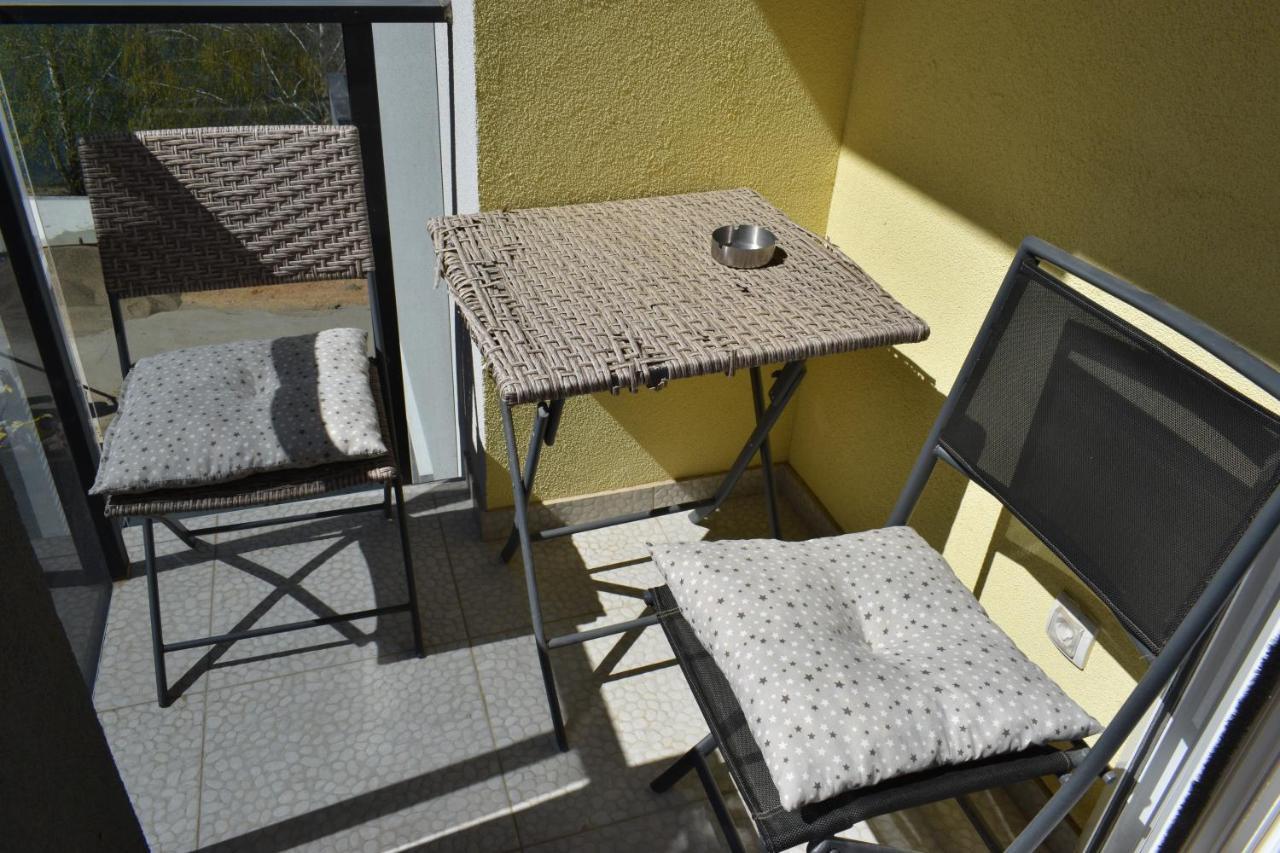 Apartmani K&V Veliko Gradište Eksteriør bilde