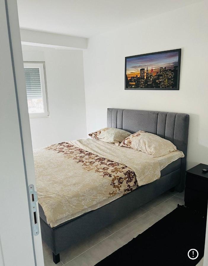 Apartmani K&V Veliko Gradište Eksteriør bilde